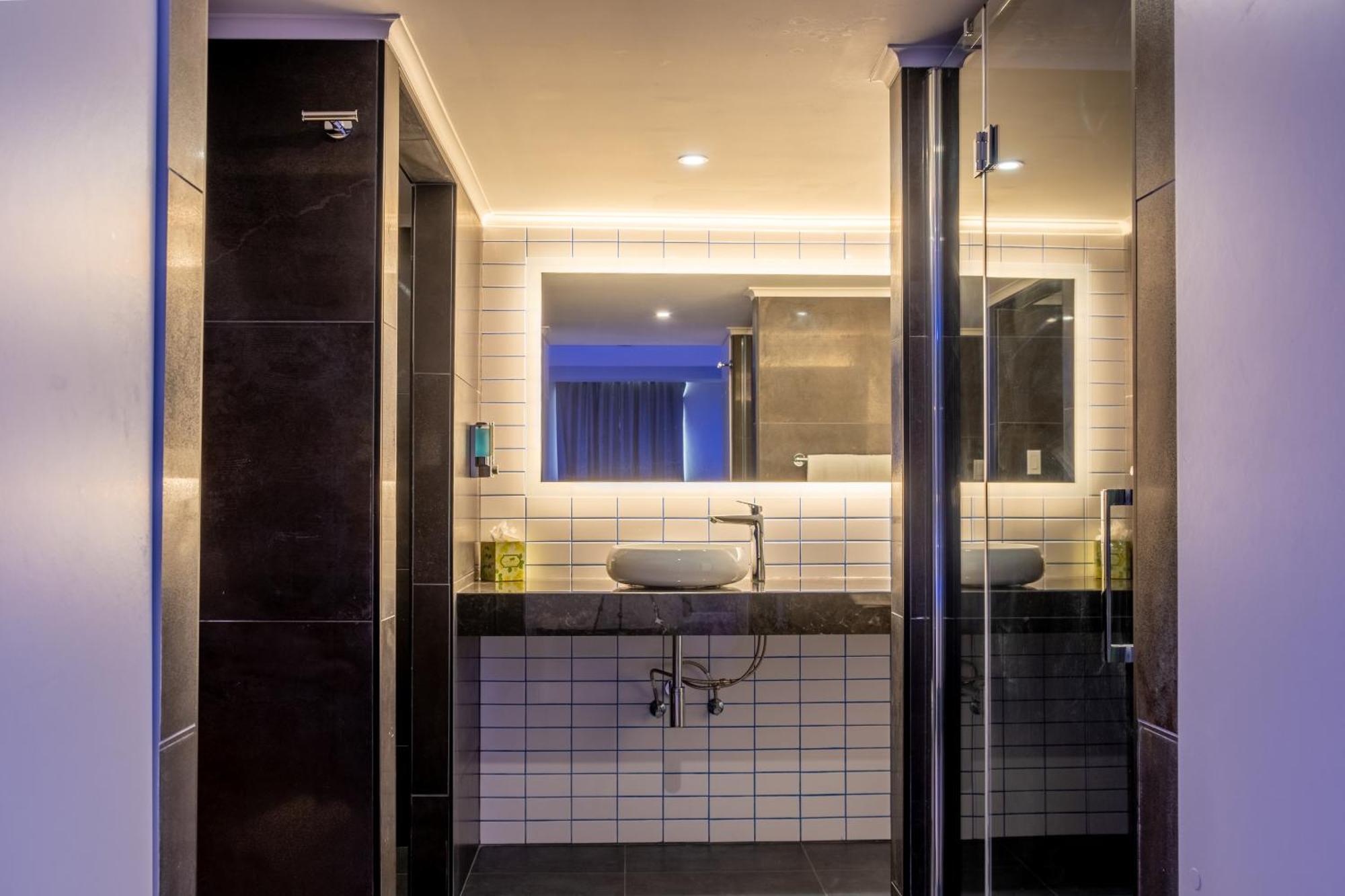 Tryp By Wyndham Aruba (Adults Only) Ξενοδοχείο Παλμ Μπιτς Δωμάτιο φωτογραφία